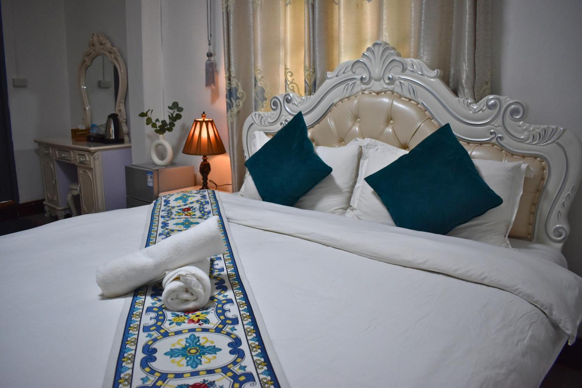 Monsane Villa Luang Prabang Exterior photo